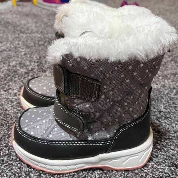 Carter’s Toddler Snow Boots - Picture 2 of 3